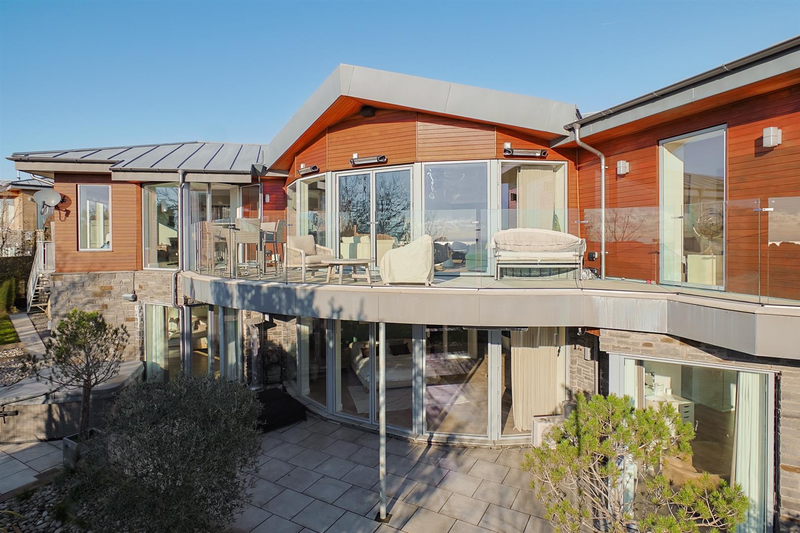 5 Westwinds, Langland, Swansea, SA3 4TA